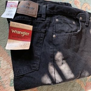 Men’s Black Wrangler jeans